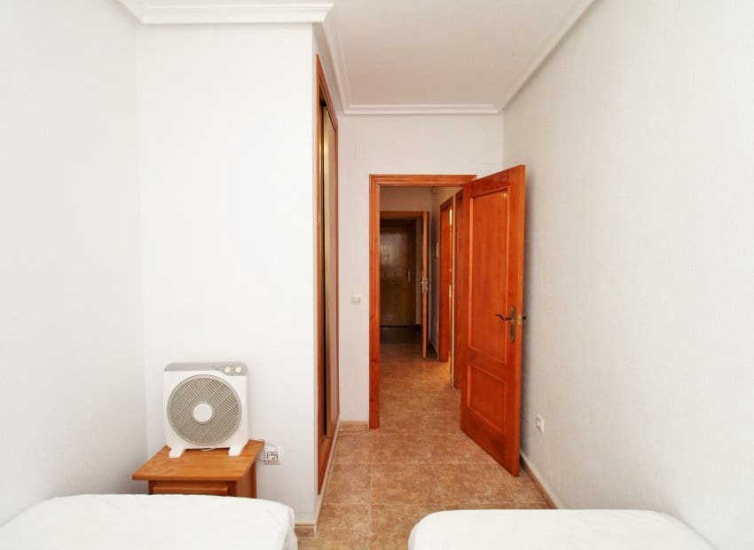 2 soverom Strandleiligheter til salgs i Cabo Roig med svømmebasseng - € 184 995 (Ref: 9432639)