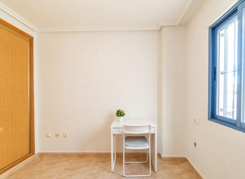 3 makuuhuone Kattohuoneisto myytävänä paikassa Torrevieja - 195 000 € (Ref: 9432641)