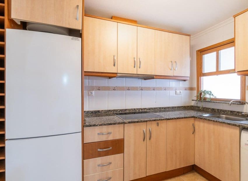 3 makuuhuone Kattohuoneisto myytävänä paikassa Torrevieja - 195 000 € (Ref: 9432641)