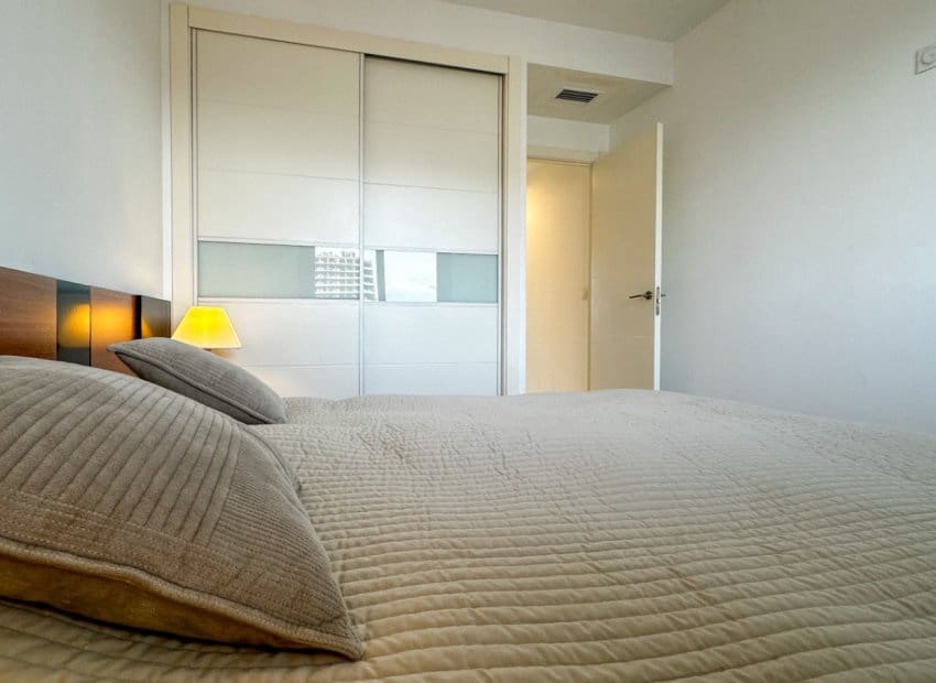 2 makuuhuone Huoneisto myytävänä paikassa Torrevieja mukana uima-altaan - 420 000 € (Ref: 9438224)