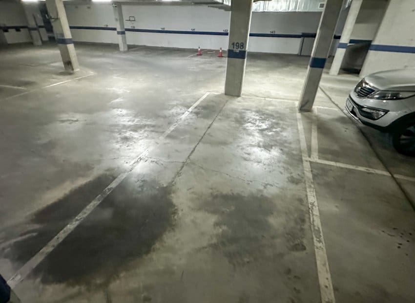 2 makuuhuone Huoneisto myytävänä paikassa Torrevieja mukana uima-altaan - 420 000 € (Ref: 9438224)