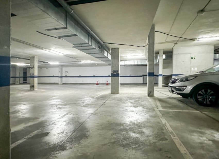 2 makuuhuone Huoneisto myytävänä paikassa Torrevieja mukana uima-altaan - 420 000 € (Ref: 9438224)