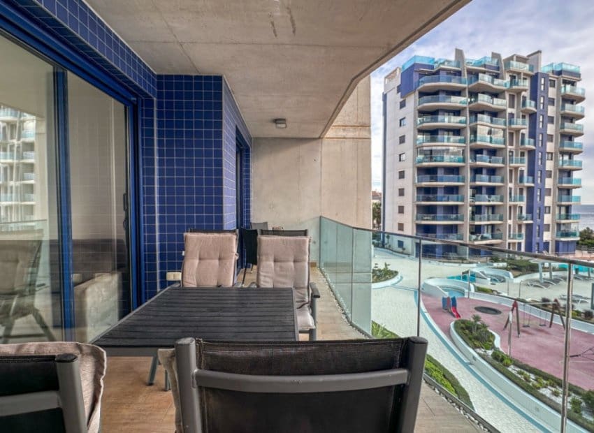 2 makuuhuone Huoneisto myytävänä paikassa Torrevieja mukana uima-altaan - 420 000 € (Ref: 9438224)