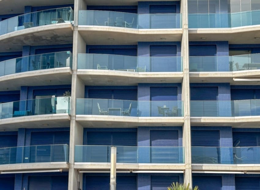 2 makuuhuone Huoneisto myytävänä paikassa Torrevieja mukana uima-altaan - 420 000 € (Ref: 9438224)