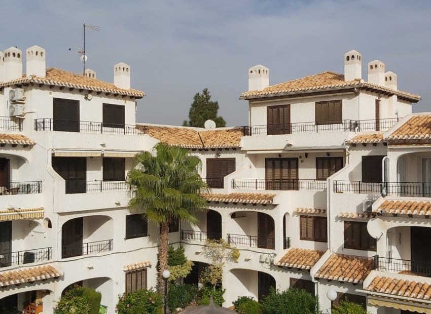 2 chambre Appartement à vendre à Cabo Roig avec piscine - 190 000 € (Ref: 9438225)