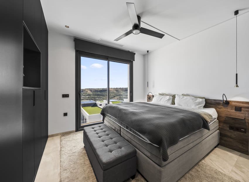 4 makuuhuone Huvila myytävänä paikassa Ciudad Quesada mukana uima-altaan - 749 000 € (Ref: 9438227)