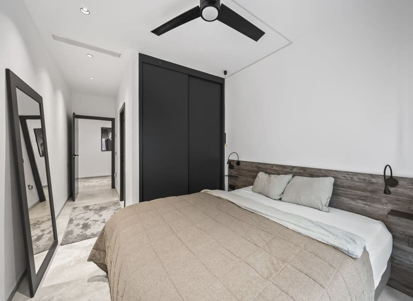 4 makuuhuone Huvila myytävänä paikassa Ciudad Quesada mukana uima-altaan - 749 000 € (Ref: 9438227)