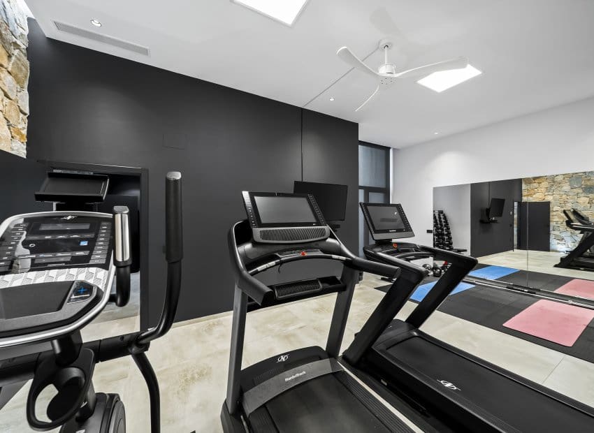 4 makuuhuone Huvila myytävänä paikassa Ciudad Quesada mukana uima-altaan - 749 000 € (Ref: 9438227)