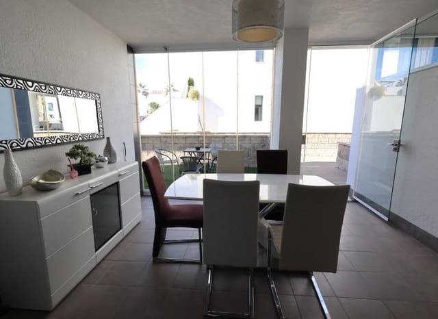 2 soverom Bungalow til salgs i La Zenia, Orihuela med svømmebasseng - € 289 000 (Ref: 9443759)