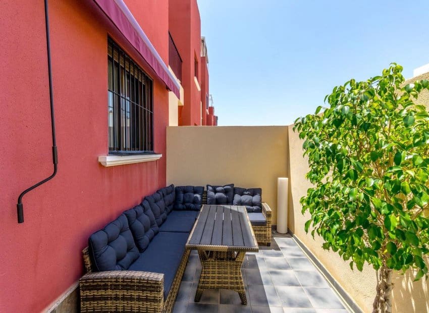 3 soverom Rekkehus til salgs i Aguas Nuevas med svømmebasseng - € 319 000 (Ref: 9443761)