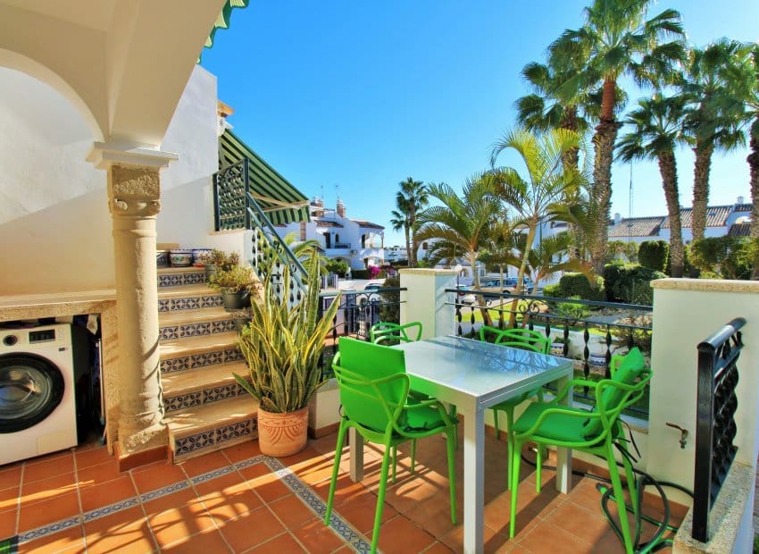 3 Zimmer Bungalow zu verkaufen in Villamartin mit Pool - 229.000 € (Ref: 9443763)