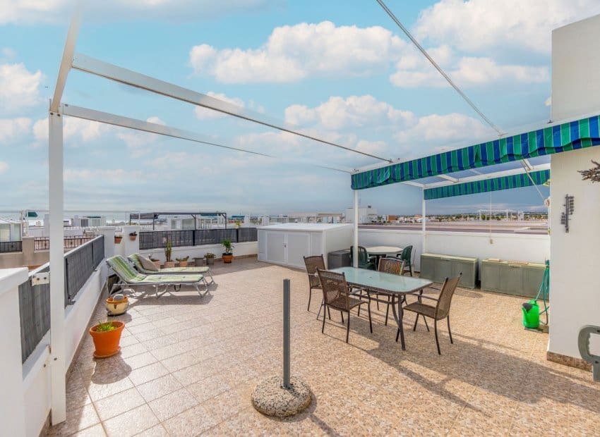 3 bedroom Penthouse for sale in Orihuela Costa with pool - € 210,000 (Ref: 9443764)