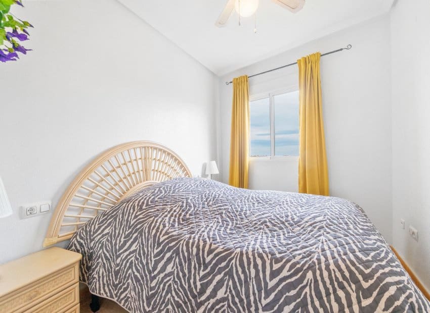 3 bedroom Penthouse for sale in Orihuela Costa with pool - € 210,000 (Ref: 9443764)