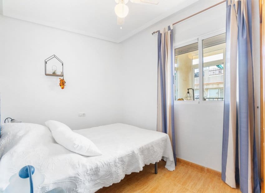 3 bedroom Penthouse for sale in Orihuela Costa with pool - € 210,000 (Ref: 9443764)