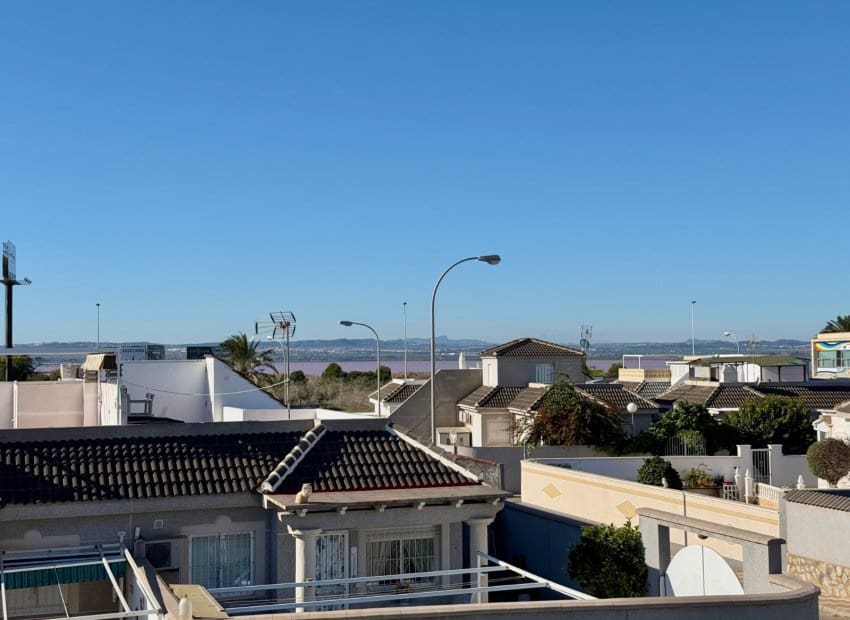 2 soveværelse Byhus til salg i El Chaparral med swimmingpool - € 177.000 (Ref: 9443765)