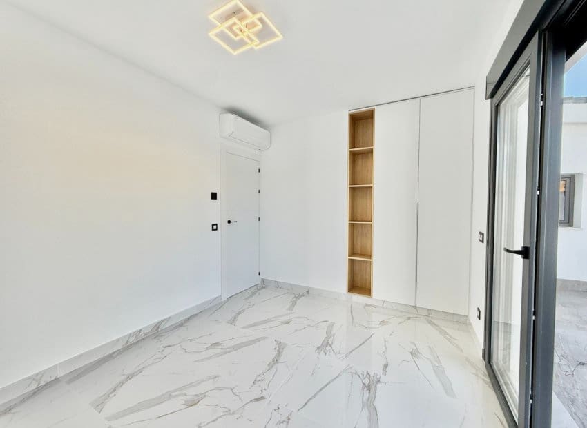 4 sypialnia Willa na sprzedaż w Ciudad Quesada z basenem - 799 000 € (Ref: 9443766)