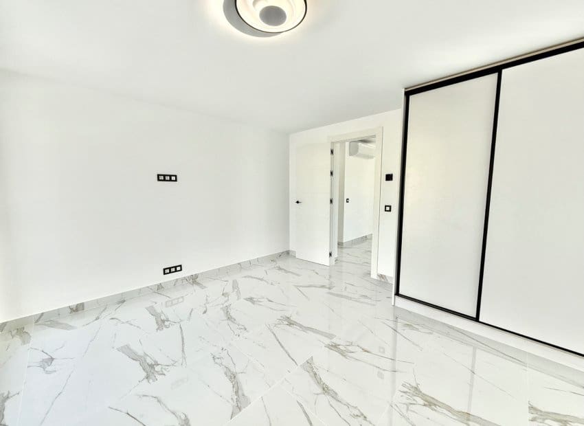 4 sypialnia Willa na sprzedaż w Ciudad Quesada z basenem - 799 000 € (Ref: 9443766)