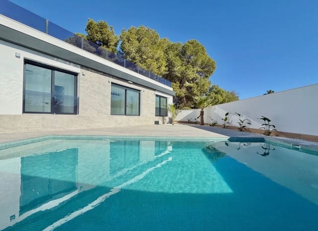 4 sypialnia Willa na sprzedaż w Ciudad Quesada, Rojales z basenem - 799 000 € (Ref: 9443766)