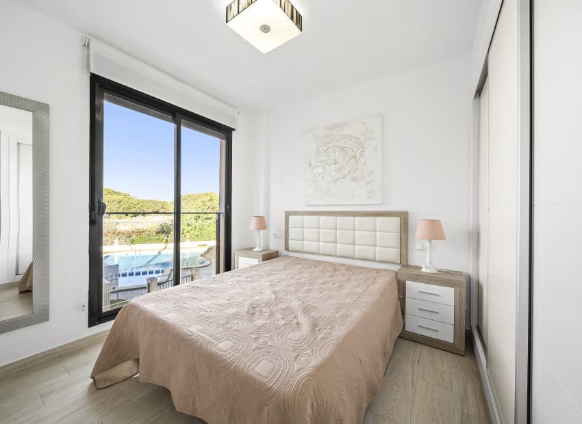 2 sypialnia Apartament przy plaży na sprzedaż w La Mata z basenem - 264 900 € (Ref: 9443769)