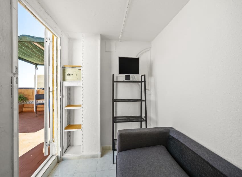 1 soverom Penthouse til salgs i La Mata med svømmebasseng - € 160 000 (Ref: 9443770)