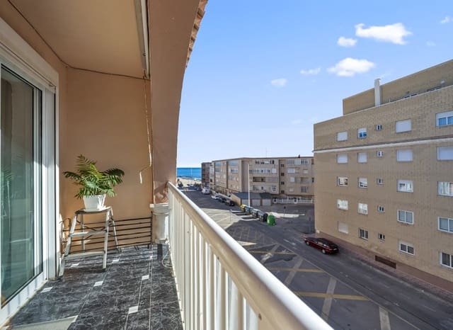 1 soverom Penthouse til salgs i Gaspar Perelló, Torrevieja med svømmebasseng - € 160 000 (Ref: 9443770)