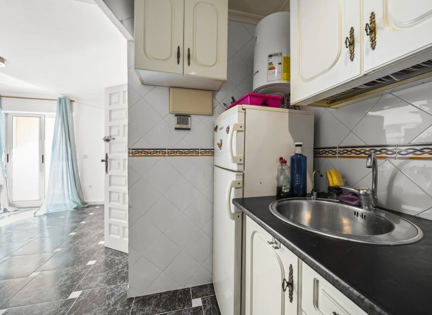 1 soverom Penthouse til salgs i La Mata med svømmebasseng - € 160 000 (Ref: 9443770)