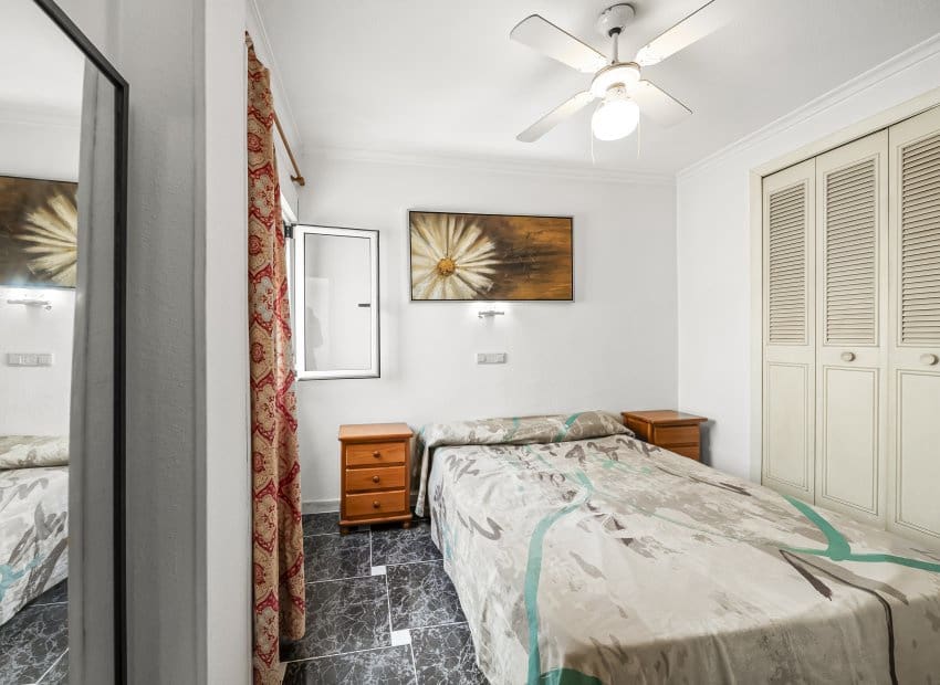 1 soverom Penthouse til salgs i La Mata med svømmebasseng - € 160 000 (Ref: 9443770)