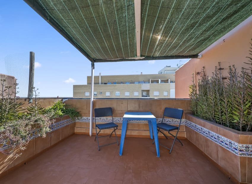 1 soverom Penthouse til salgs i La Mata med svømmebasseng - € 160 000 (Ref: 9443770)
