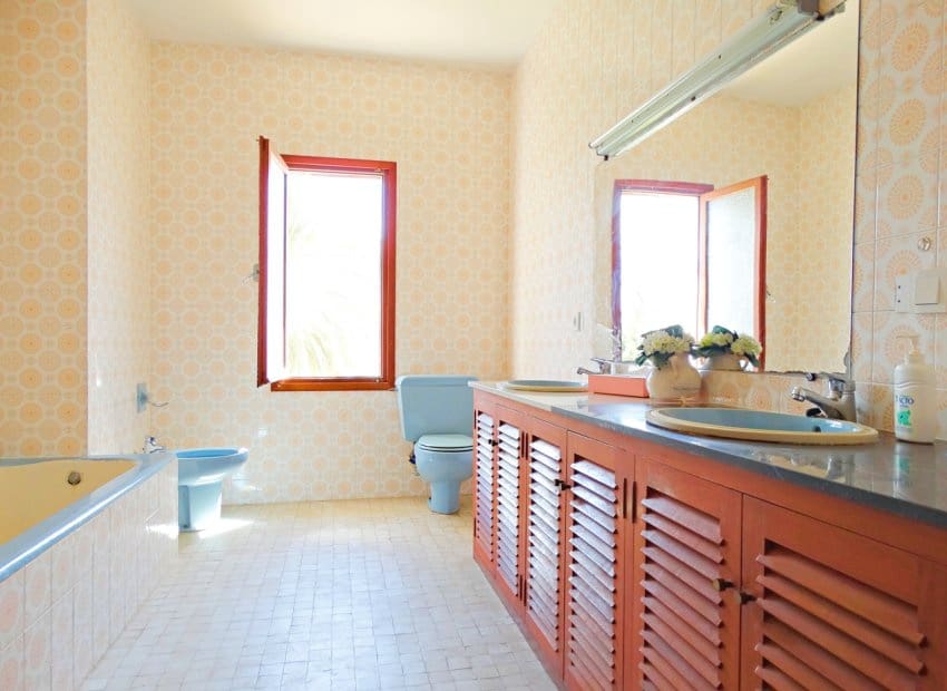 8 bedroom Villa for sale in Orihuela Costa with pool - € 2,100,000 (Ref: 9449479)