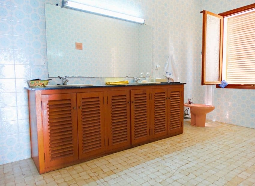 8 bedroom Villa for sale in Orihuela Costa with pool - € 2,100,000 (Ref: 9449479)