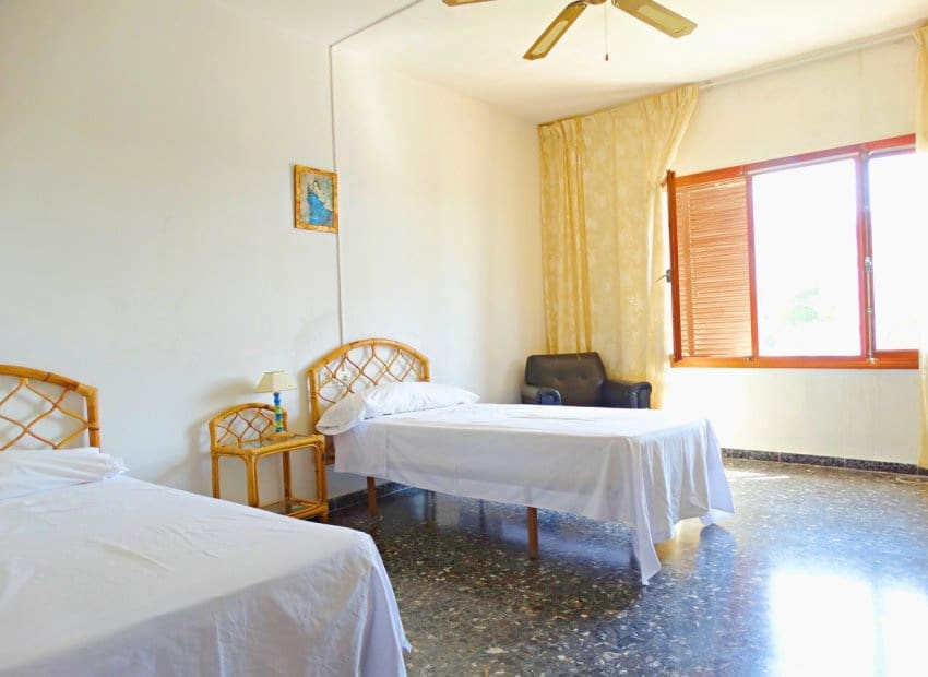 8 bedroom Villa for sale in Orihuela Costa with pool - € 2,100,000 (Ref: 9449479)