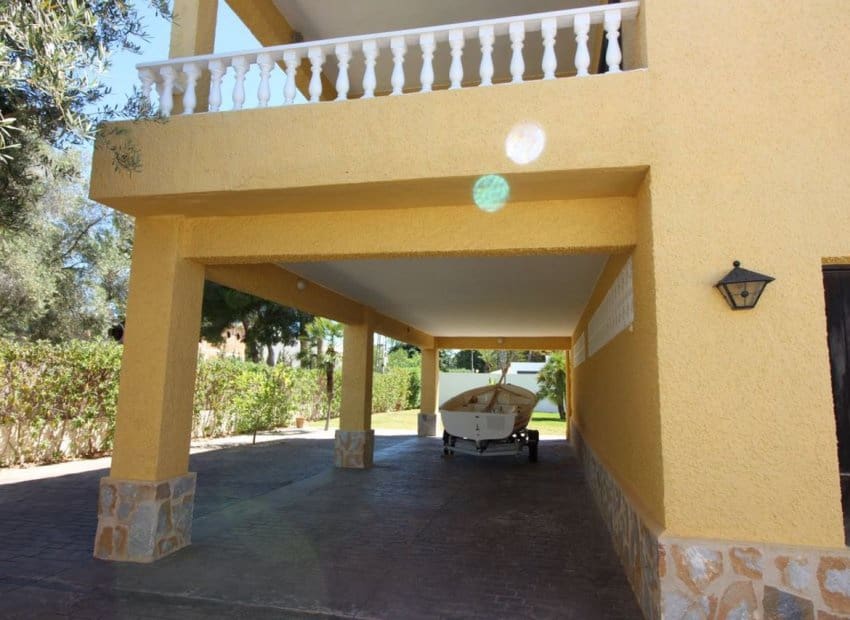 8 bedroom Villa for sale in Orihuela Costa with pool - € 2,100,000 (Ref: 9449479)