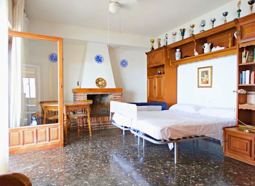 8 bedroom Villa for sale in Orihuela Costa with pool - € 2,100,000 (Ref: 9449479)