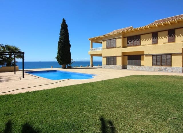 8 bedroom Villa for sale in Cabo Roig, Orihuela with pool - € 2,100,000 (Ref: 9449479)
