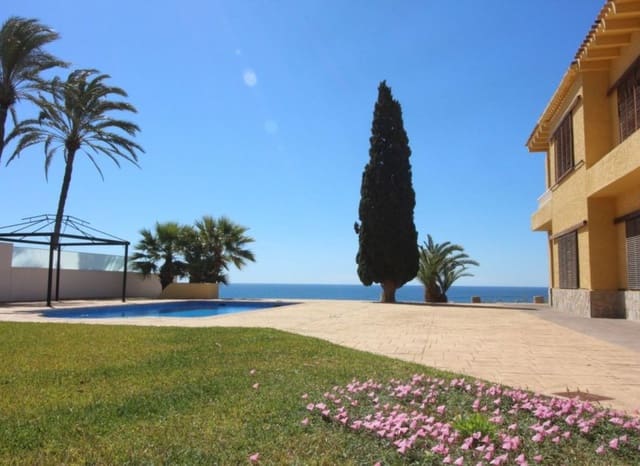 8 bedroom Villa for sale in Cabo Roig, Orihuela with pool - € 2,100,000 (Ref: 9449479)