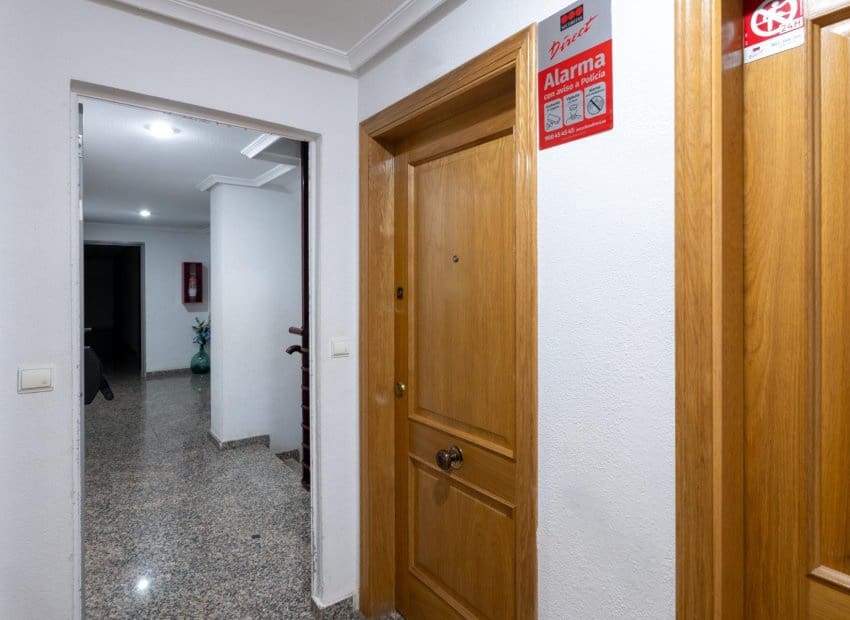 1 soveværelse Lejlighed til salg i Torrevieja - € 99.900 (Ref: 9449481)