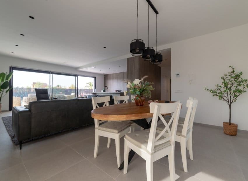 4 sovrum Villa till salu i Los Montesinos med pool - 1 325 000 € (Ref: 9451111)