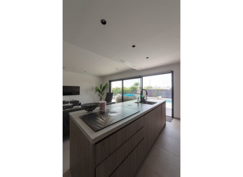 4 sovrum Villa till salu i Los Montesinos med pool - 1 325 000 € (Ref: 9451111)