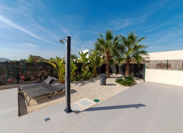 4 sovrum Villa till salu i Los Montesinos med pool - 1 325 000 € (Ref: 9451111)