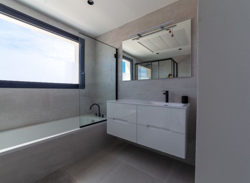 4 sovrum Villa till salu i Los Montesinos med pool - 1 325 000 € (Ref: 9451111)