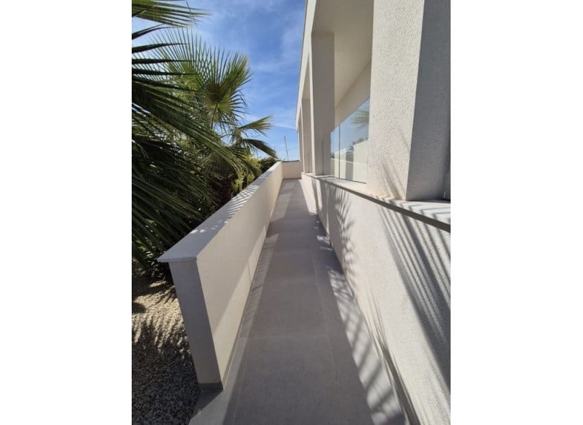 4 sovrum Villa till salu i Los Montesinos med pool - 1 325 000 € (Ref: 9451111)