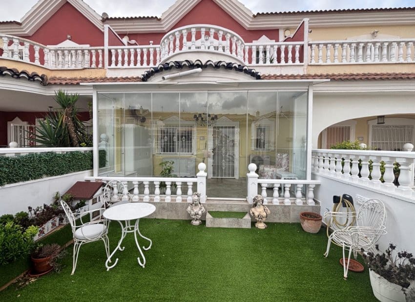 2 sypialnia Dom na sprzedaż w Benijofar z basenem - 189 995 € (Ref: 9451112)