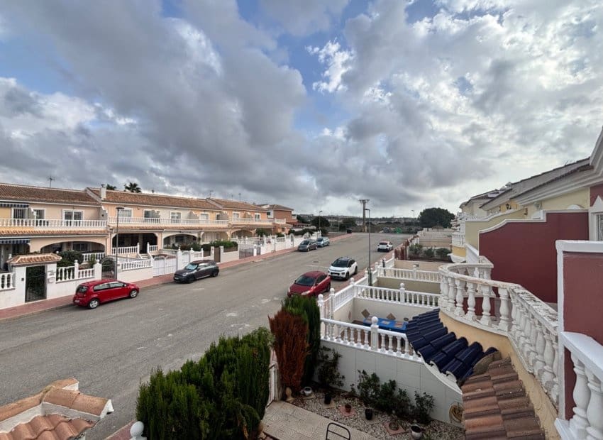 2 sypialnia Dom na sprzedaż w Benijofar z basenem - 189 995 € (Ref: 9451112)