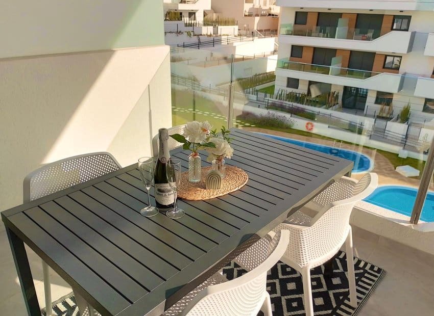 2 bedroom Apartment for sale in Orihuela with pool - € 274,900 (Ref: 9451114)