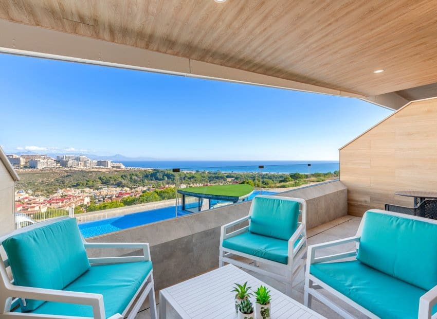 3 sovrum Lägenhet till salu i Gran Alacant med pool - 435 000 € (Ref: 9451115)