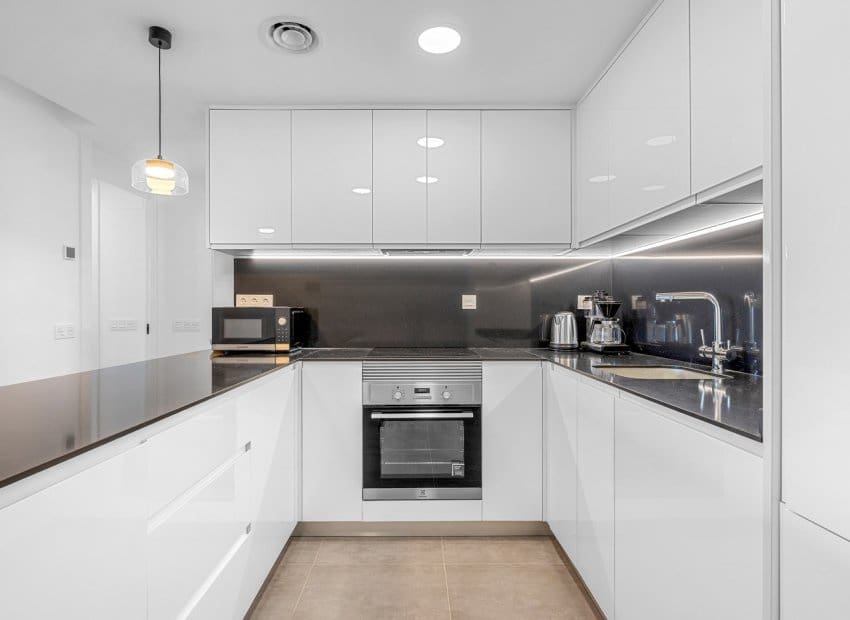 3 sovrum Lägenhet till salu i Gran Alacant med pool - 435 000 € (Ref: 9451115)