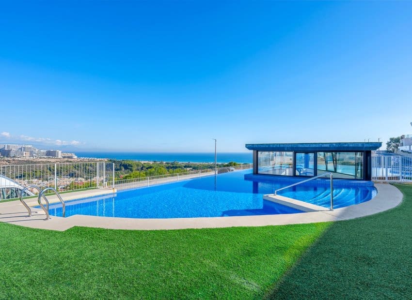 3 sovrum Lägenhet till salu i Gran Alacant med pool - 435 000 € (Ref: 9451115)