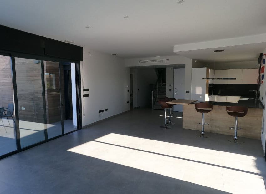 4 bedroom Villa for sale in Algorfa with pool - € 850,000 (Ref: 9451117)