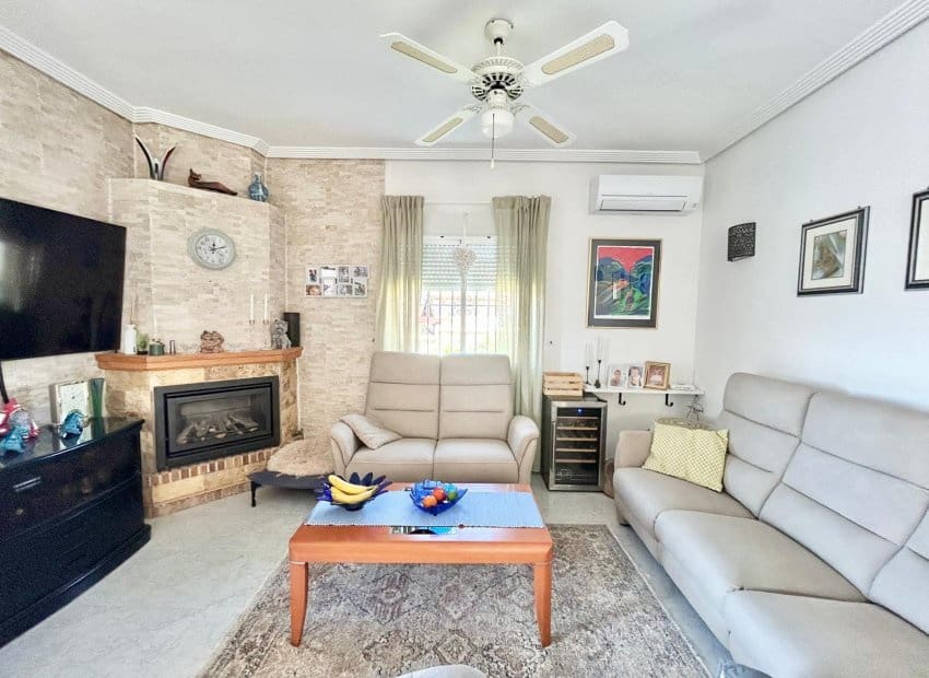 3 soverom Villa til salgs i El Chaparral med svømmebasseng - € 335 950 (Ref: 9451118)