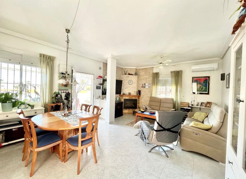 3 soverom Villa til salgs i El Chaparral med svømmebasseng - € 335 950 (Ref: 9451118)